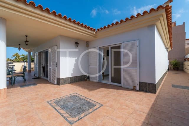 4 camera da letto Villa in vendita in Callao Salvaje - Playa Paraíso, Adeje con piscina garage - 1.299.000 € (Rif: 9895631)