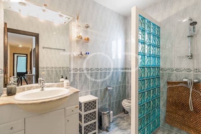 4 camera da letto Villa in vendita in Callao Salvaje - Playa Paraíso, Adeje con piscina garage - 1.299.000 € (Rif: 9895631)