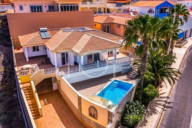 4 camera da letto Villa in vendita in Callao Salvaje - Playa Paraíso, Adeje con piscina garage - 1.299.000 € (Rif: 9895631)