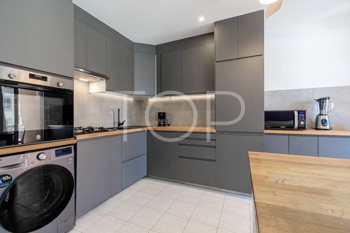 2 slaapkamer Flat te koop in Callao Salvaje met zwembad garage - € 295.000 (Ref: 9923110)