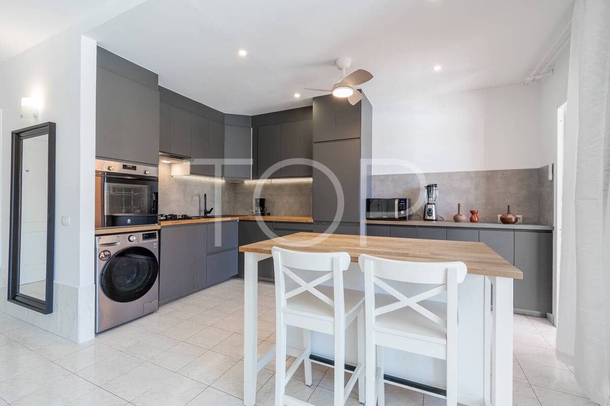 2 slaapkamer Flat te koop in Callao Salvaje met zwembad garage - € 295.000 (Ref: 9923110)