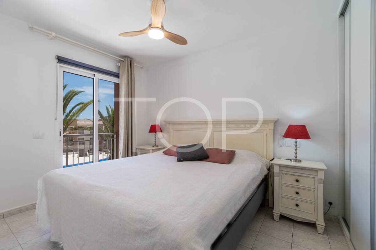2 slaapkamer Flat te koop in Callao Salvaje met zwembad garage - € 295.000 (Ref: 9923110)