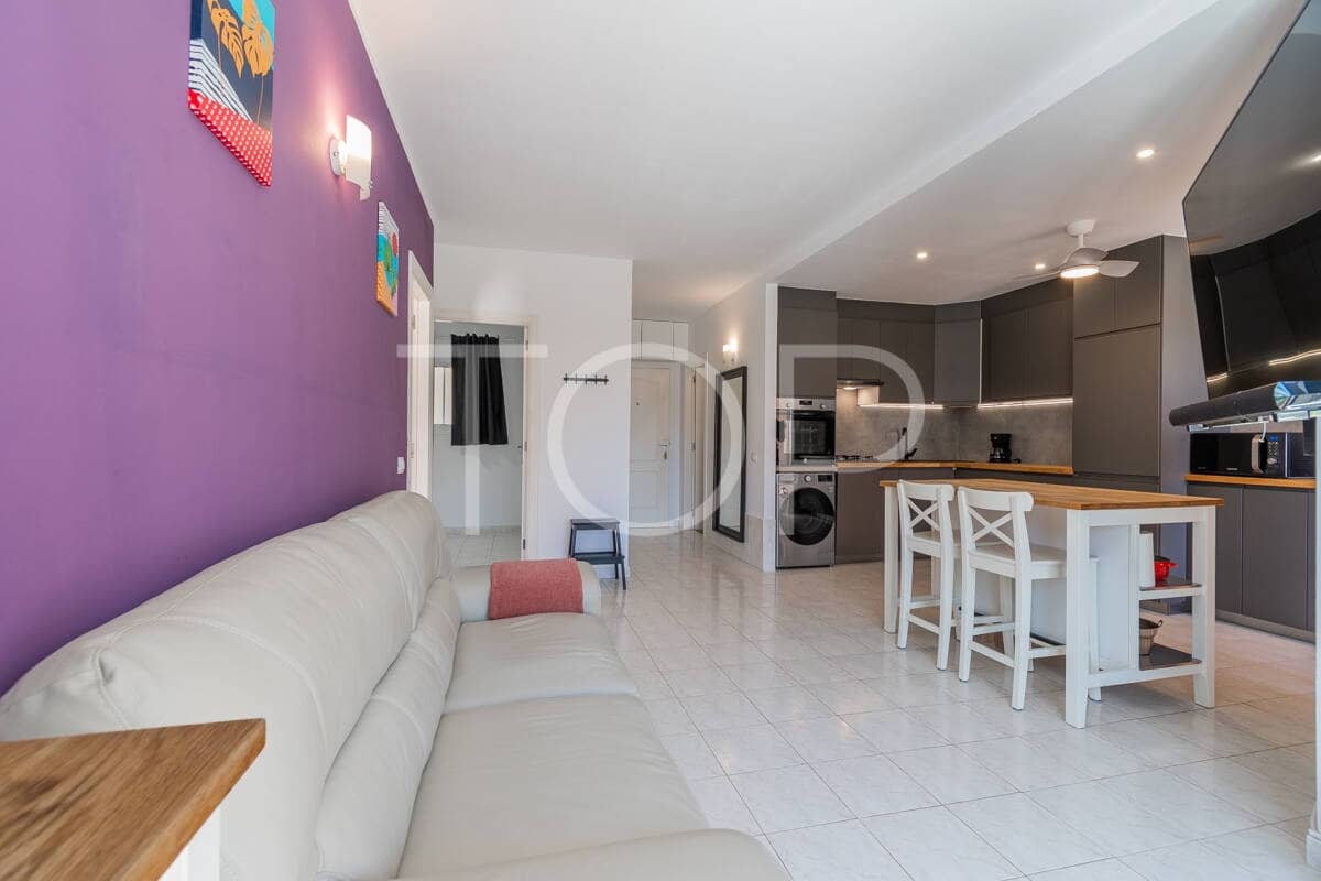 2 slaapkamer Flat te koop in Callao Salvaje met zwembad garage - € 295.000 (Ref: 9923110)