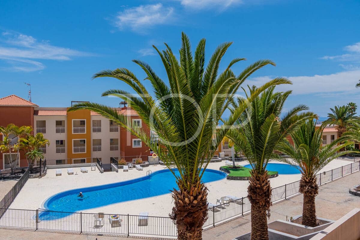 2 slaapkamer Flat te koop in Callao Salvaje met zwembad garage - € 295.000 (Ref: 9923110)