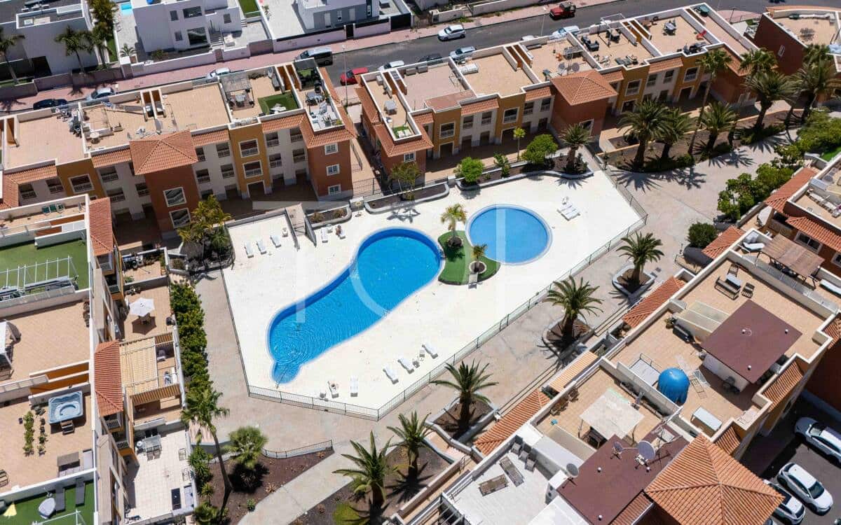 2 slaapkamer Flat te koop in Callao Salvaje met zwembad garage - € 295.000 (Ref: 9923110)