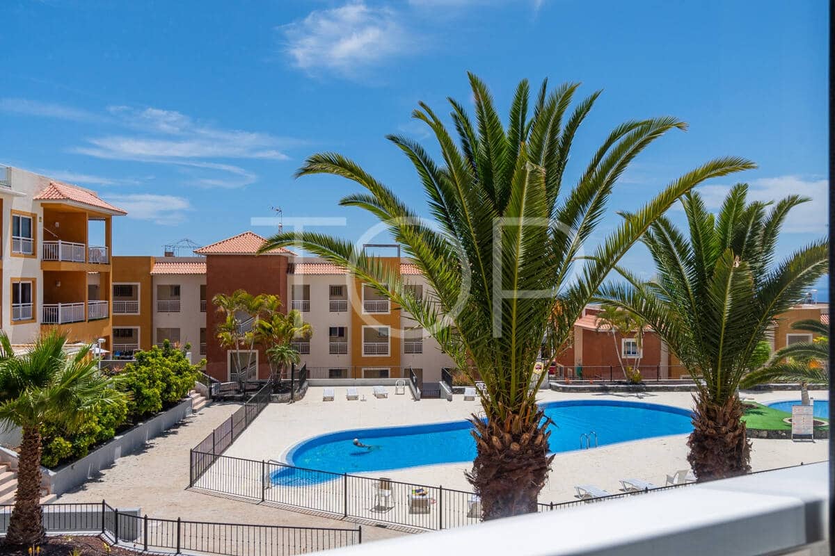 2 slaapkamer Flat te koop in Callao Salvaje met zwembad garage - € 295.000 (Ref: 9923110)