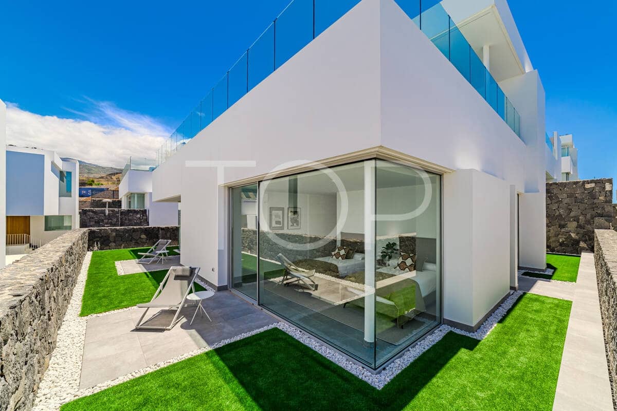3 Zimmer Villa zu verkaufen in Callao Salvaje mit Pool Garage - 1.595.000 € (Ref: 9923111)