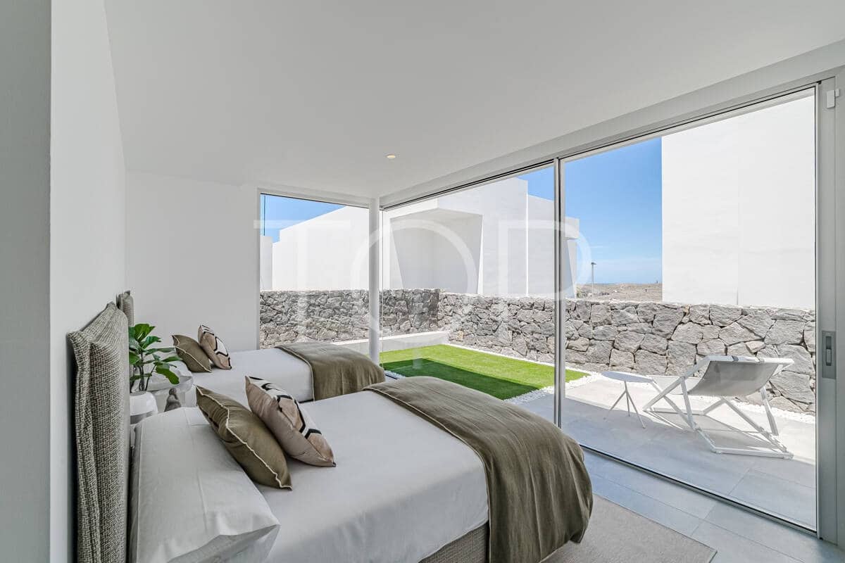 3 Zimmer Villa zu verkaufen in Callao Salvaje mit Pool Garage - 1.595.000 € (Ref: 9923111)