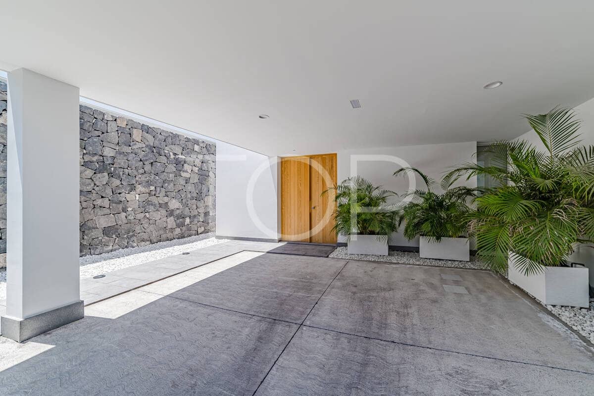 3 Zimmer Villa zu verkaufen in Callao Salvaje mit Pool Garage - 1.595.000 € (Ref: 9923111)