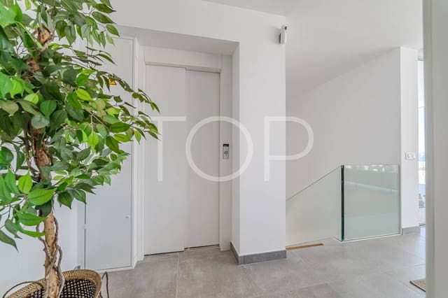3 Zimmer Villa zu verkaufen in Callao Salvaje, Adeje mit Pool Garage - 1.595.000 € (Ref: 9923111)