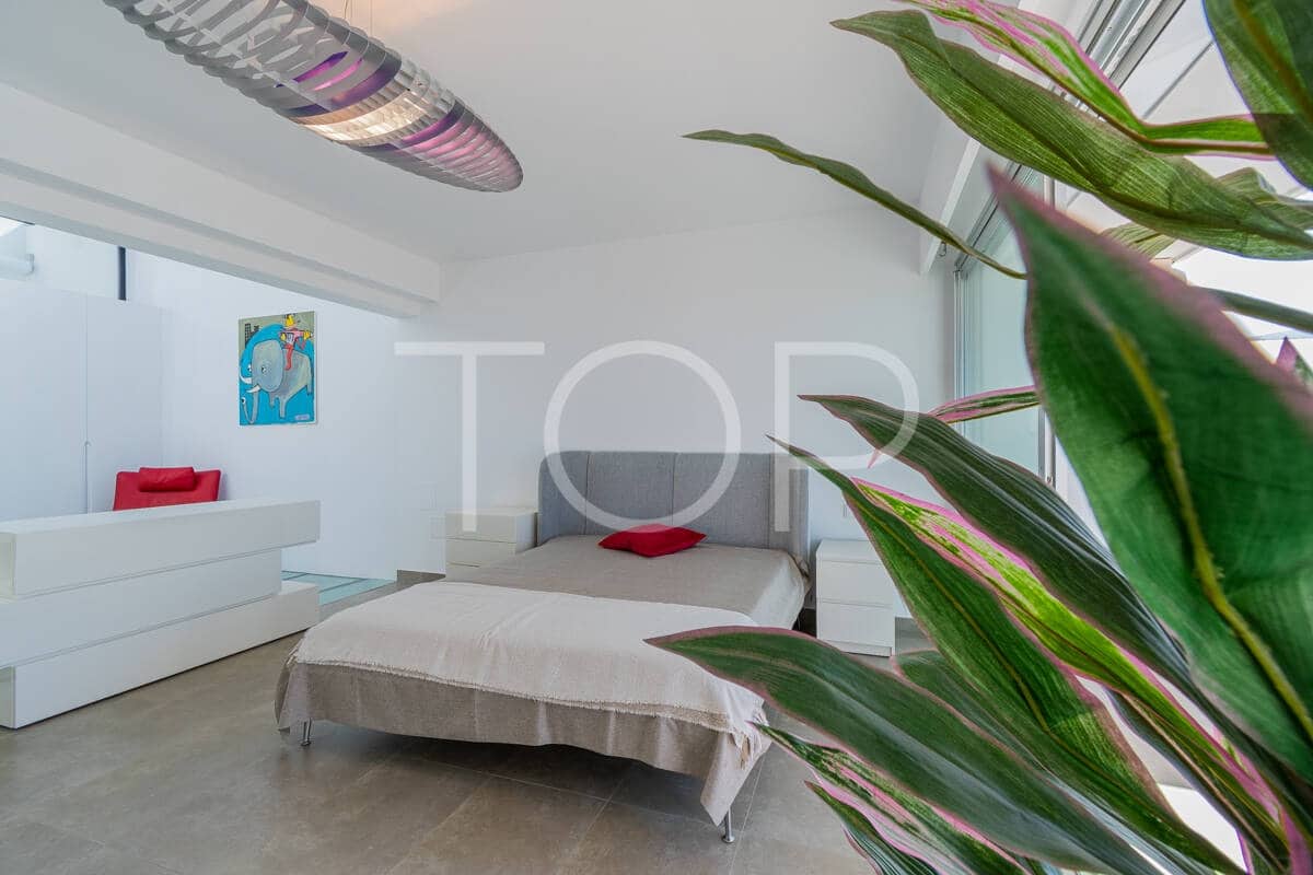 2 sovrum Takvåning till salu i La Caleta Adeje med pool garage - 1 590 000 € (Ref: 9935393)