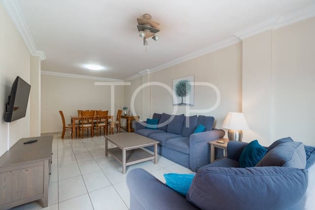 3 soveværelse Lejlighed til salg i Playa del Duque, Adeje med swimmingpool garage - € 895.000 (Ref: 9937400)