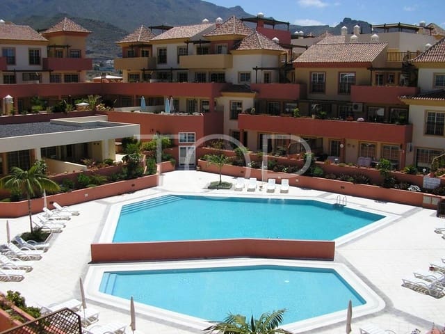 3 soveværelse Lejlighed til salg i Playa del Duque, Adeje med swimmingpool garage - € 895.000 (Ref: 9937400)