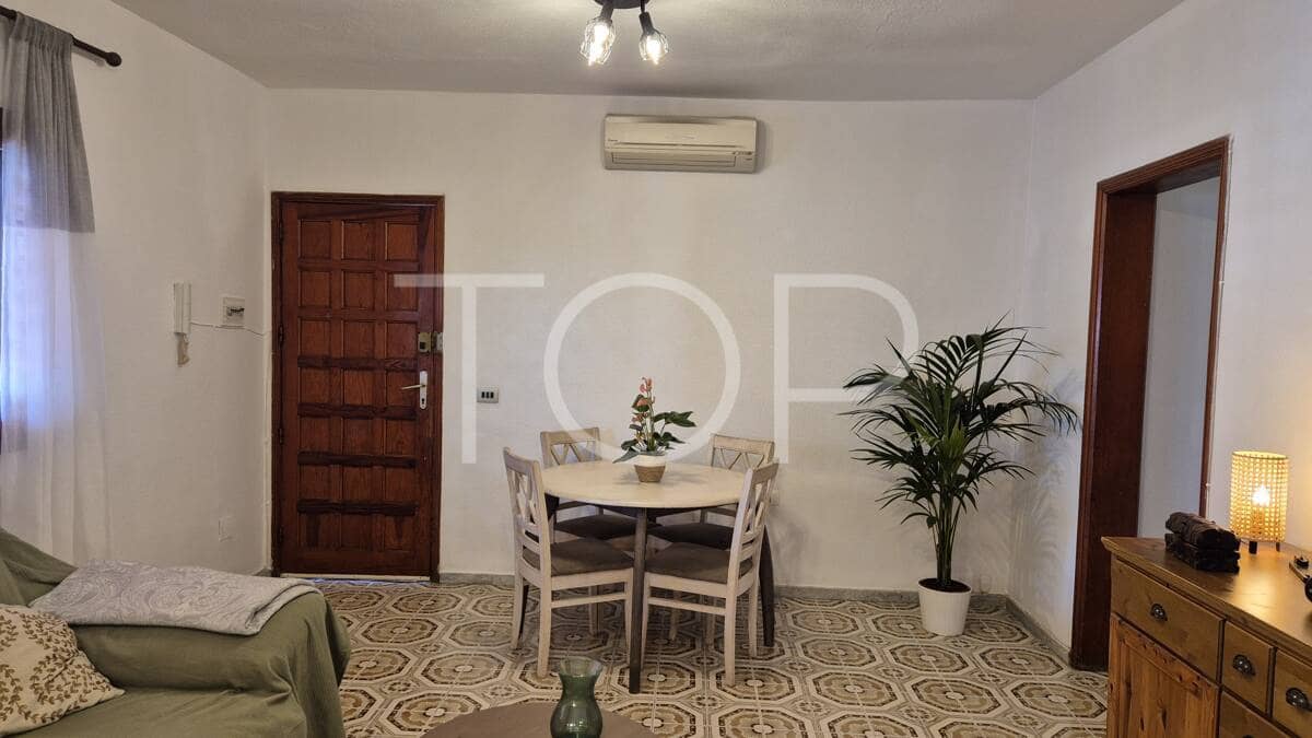 4 bedroom Terraced Villa for sale in Candelaria with pool garage - € 380,000 (Ref: 9949025)