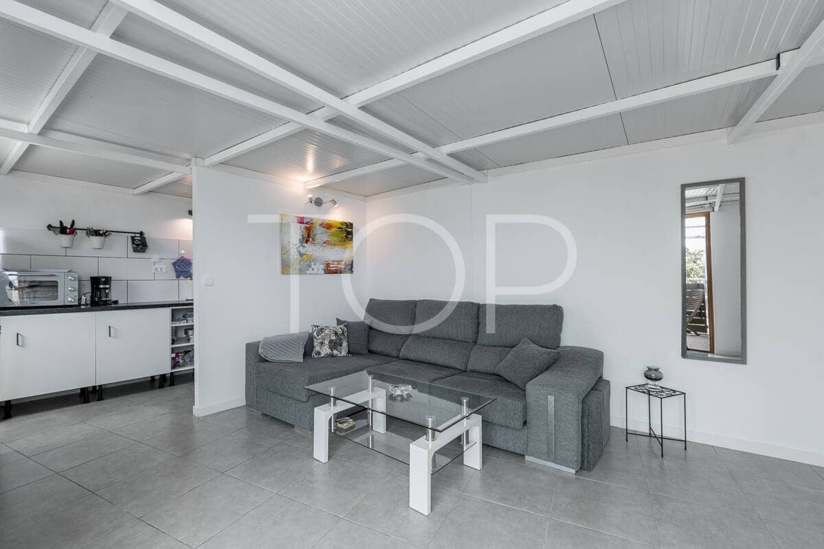 6 makuuhuone Maalaistalo myytävänä paikassa Los Blanquitos mukana uima-altaan 
autotalli - 495 000 € (Ref: 9950853)