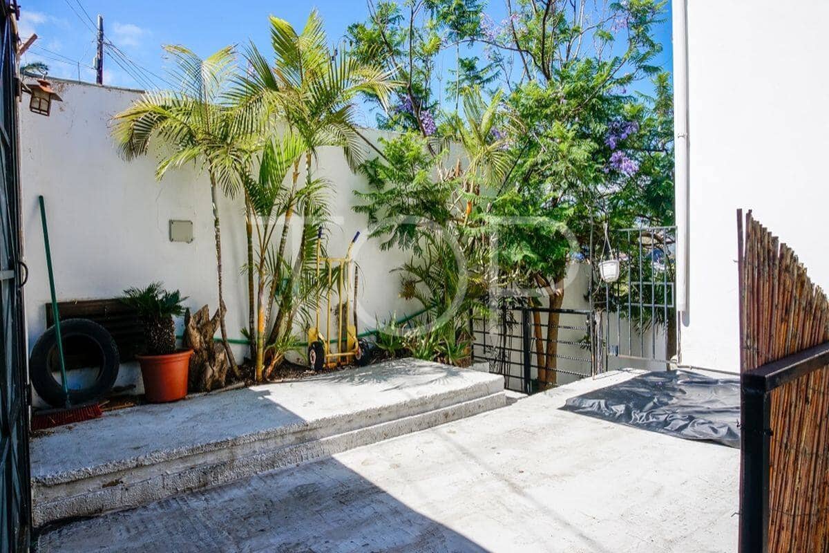 4 bedroom Villa for sale in Santa Ursula with pool garage - € 600,000 (Ref: 9953586)