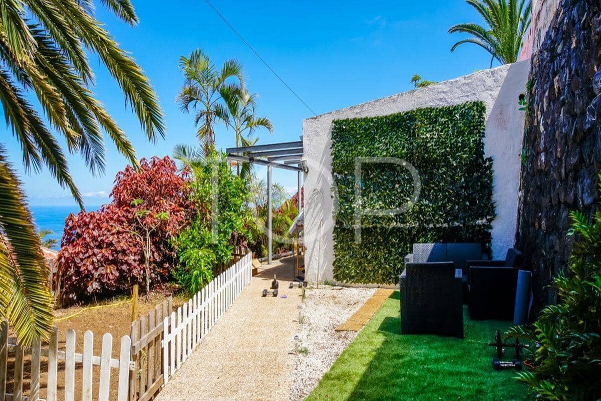 4 bedroom Villa for sale in Santa Ursula with pool garage - € 600,000 (Ref: 9953586)