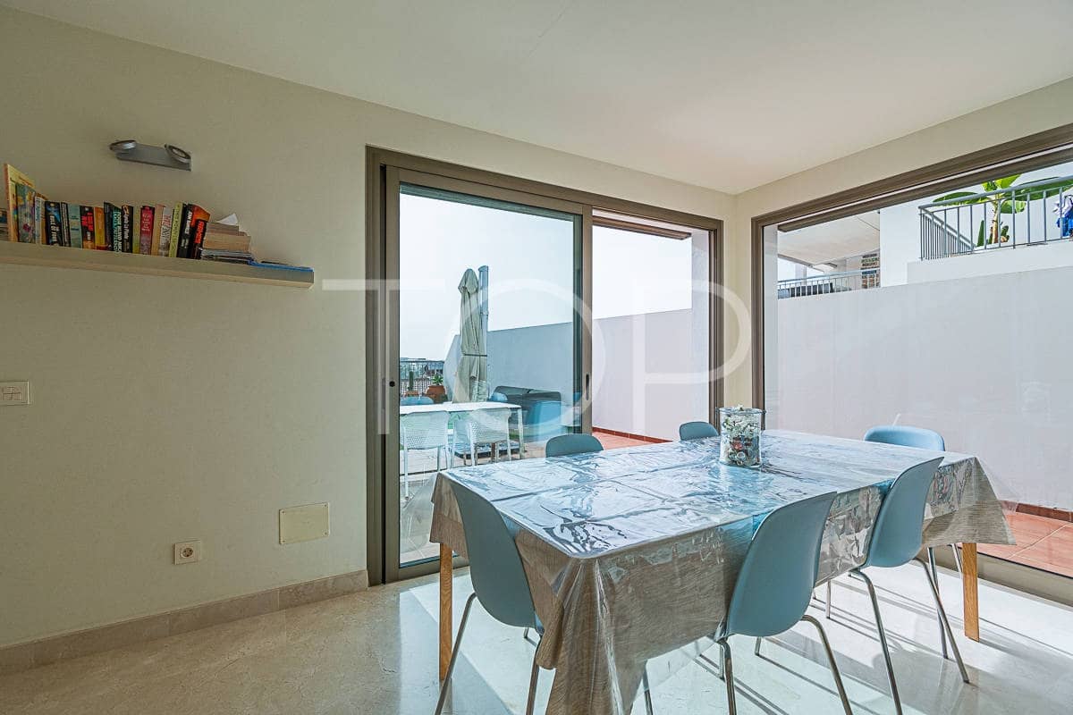 2 bedroom Flat for sale in La Caleta Adeje with pool garage - € 950,000 (Ref: 9965971)