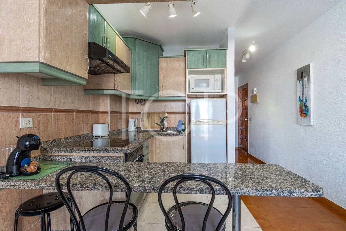 1 chambre Appartement à vendre à Costa Adeje - 235 000 € (Ref: 9969109)