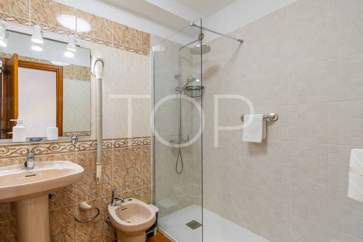 1 chambre Appartement à vendre à Costa Adeje - 235 000 € (Ref: 9969109)