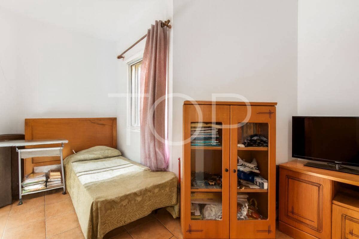 5 bedroom Townhouse for sale in Valle de San Lorenzo with garage - € 1,200,000 (Ref: 9984131)
