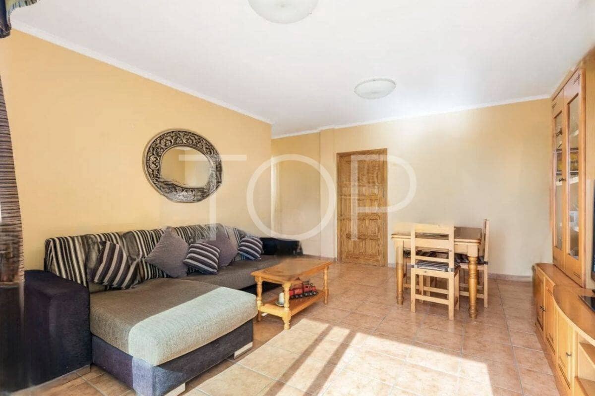5 bedroom Townhouse for sale in Valle de San Lorenzo with garage - € 1,200,000 (Ref: 9984131)