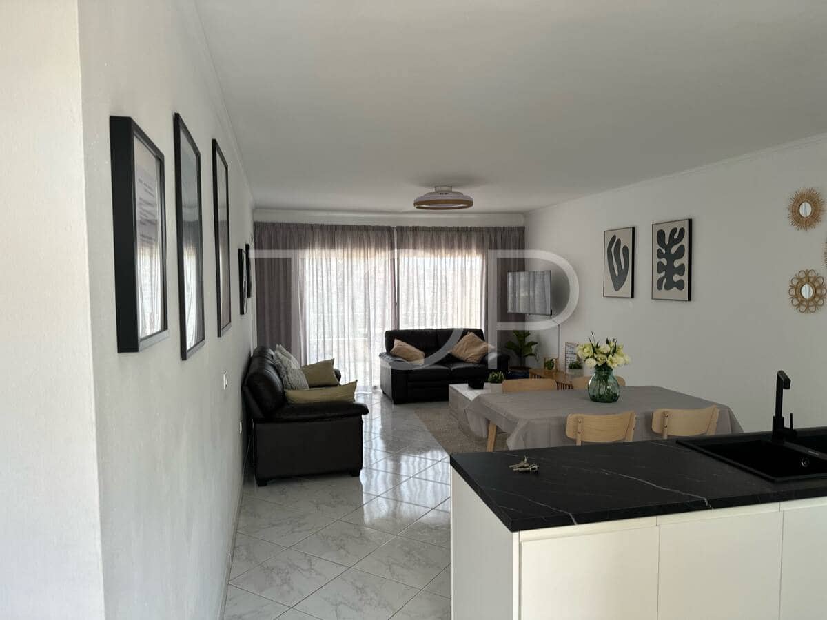 Ático de 2 habitaciones en Costa Adeje en venta con garaje - 395.000 € (Ref: 9990070)