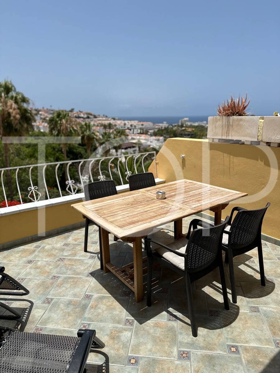 Ático de 2 habitaciones en Costa Adeje en venta con garaje - 395.000 € (Ref: 9990070)