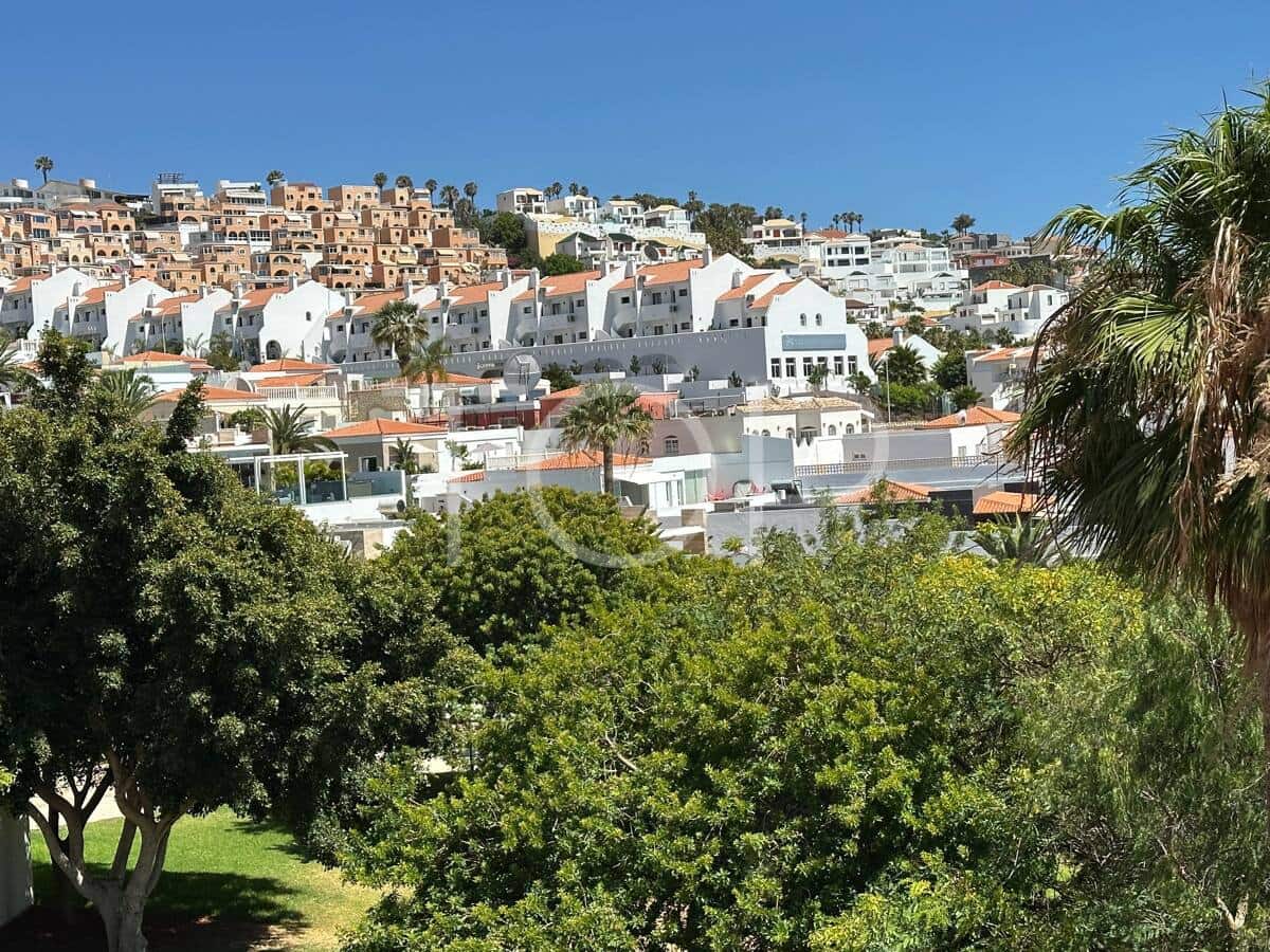 Ático de 2 habitaciones en Costa Adeje en venta con garaje - 395.000 € (Ref: 9990070)