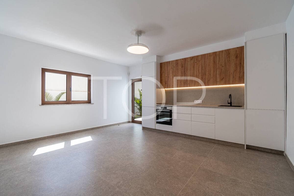 6 sovrum Villa till salu i Adeje med pool garage - 3 190 000 € (Ref: 9990073)