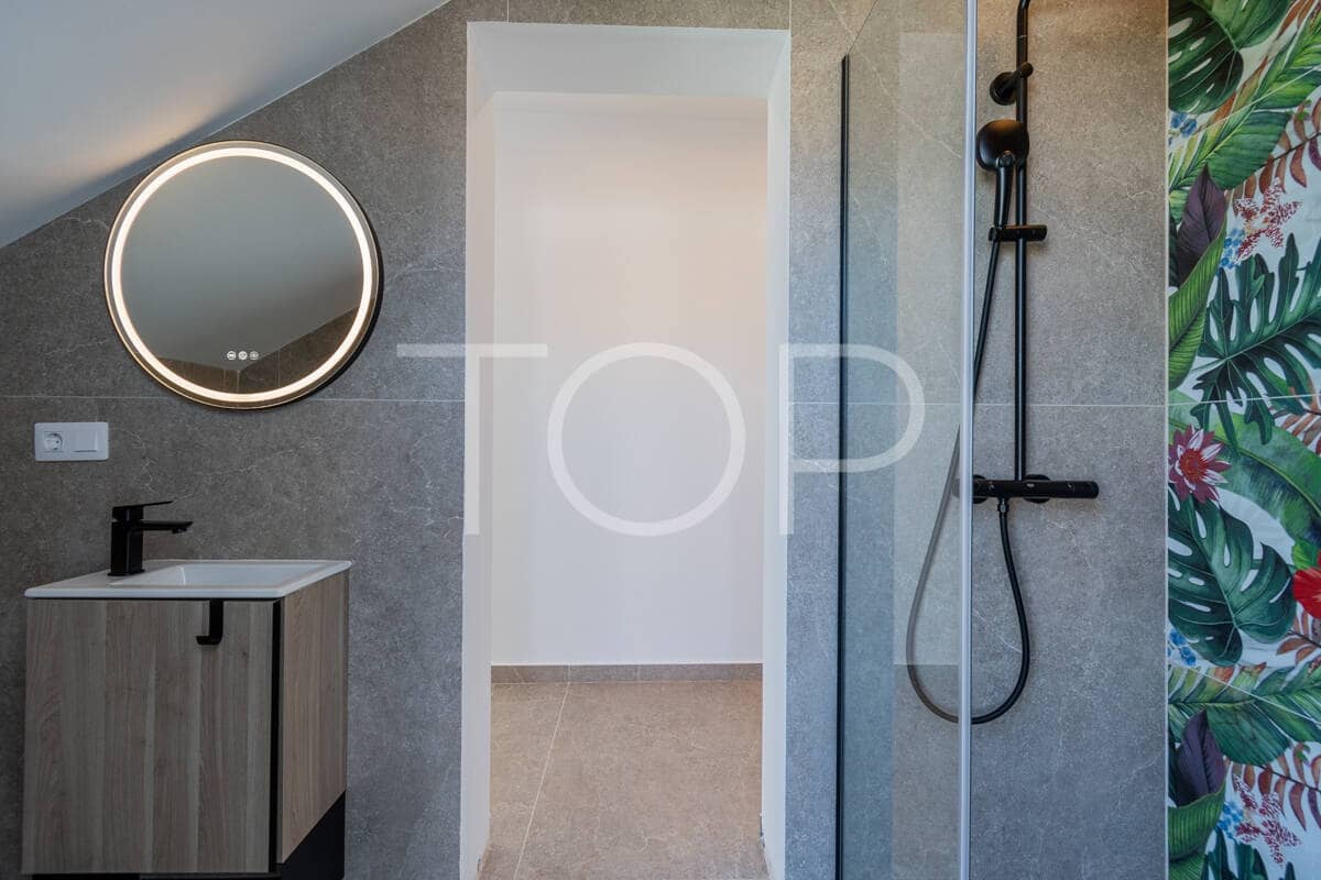 6 sovrum Villa till salu i Adeje med pool garage - 3 190 000 € (Ref: 9990073)