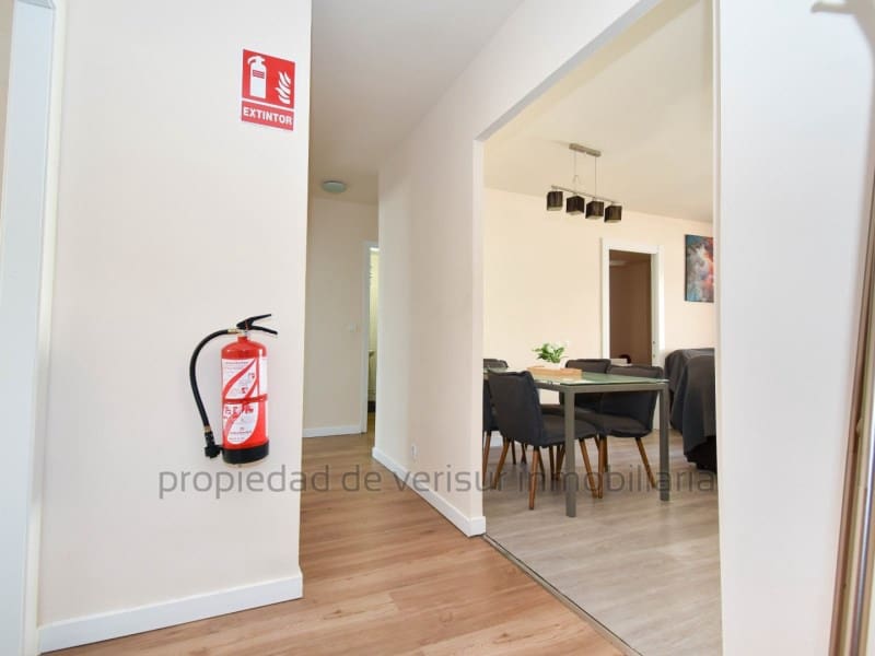 3 slaapkamer Flat voor vakantieverhuur in Aguilas - € 1.050 (Ref: 9149839)