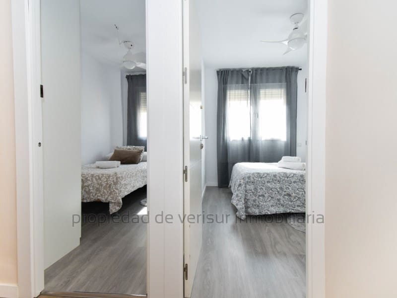 3 slaapkamer Flat voor vakantieverhuur in Aguilas - € 1.050 (Ref: 9149839)