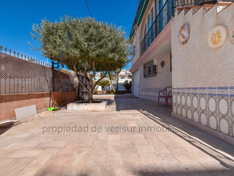 4 soverom Villa til salgs i Calabardina med garasje - € 286 000 (Ref: 9149854)