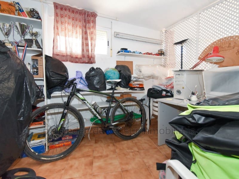 4 soverom Villa til salgs i Calabardina med garasje - € 286 000 (Ref: 9149854)