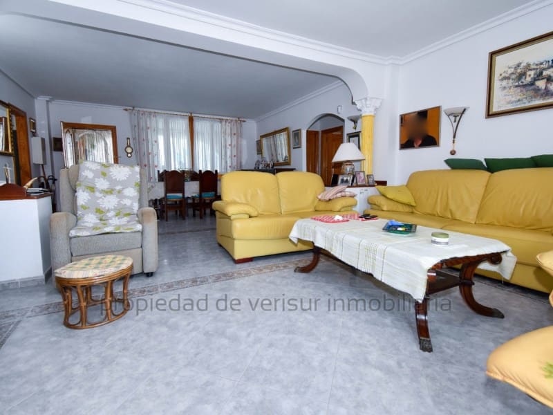 4 soverom Villa til salgs i Calabardina med garasje - € 286 000 (Ref: 9149854)