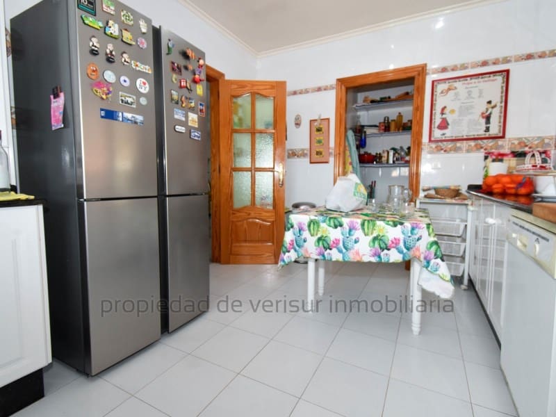 4 soverom Villa til salgs i Calabardina med garasje - € 286 000 (Ref: 9149854)