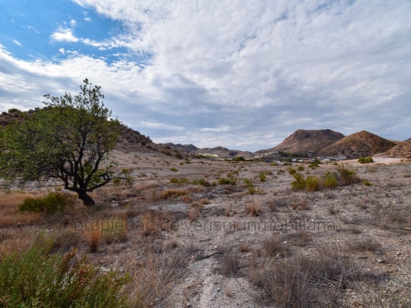 Grunde uden byggetilladelser til salg i Aguilas - € 74.000 (Ref: 9149857)