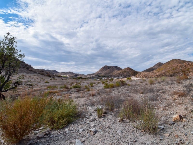 Grunde uden byggetilladelser til salg i Aguilas - € 74.000 (Ref: 9149857)