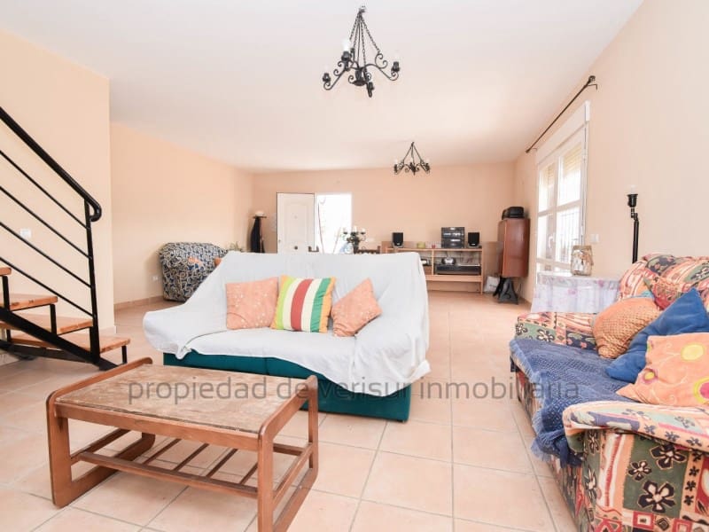 3 soverom Finca/Herregård til salgs i La Escucha - € 195 000 (Ref: 9149865)