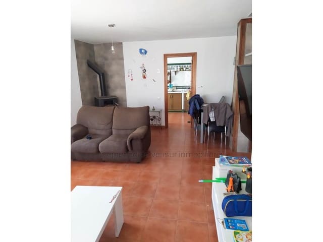 5 bedroom Finca/Country House for sale in Baza - € 220,000 (Ref: 9149872)