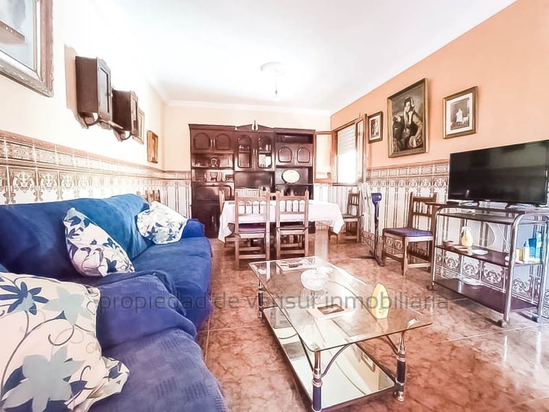 4 soveværelse Byhus til salg i Cuevas del Almanzora med garage - € 257.500 (Ref: 9149874)