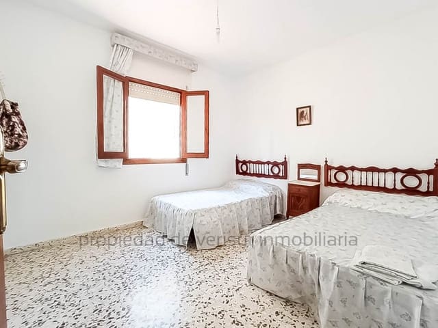 4 soveværelse Byhus til salg i Cuevas del Almanzora med garage - € 257.500 (Ref: 9149874)