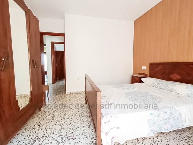 4 soveværelse Byhus til salg i Cuevas del Almanzora med garage - € 257.500 (Ref: 9149874)