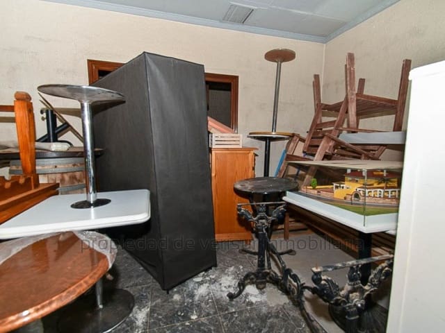 Kommersiell til salgs i Casco Antiguo, Aguilas - € 120 000 (Ref: 9149878)