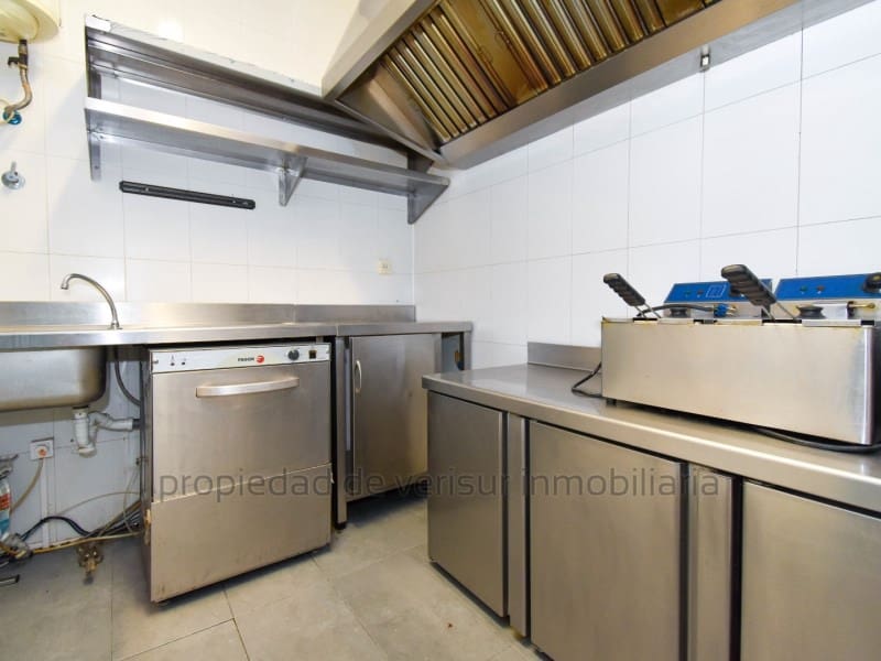 Erhverv til salg i Aguilas - € 200.000 (Ref: 9149887)