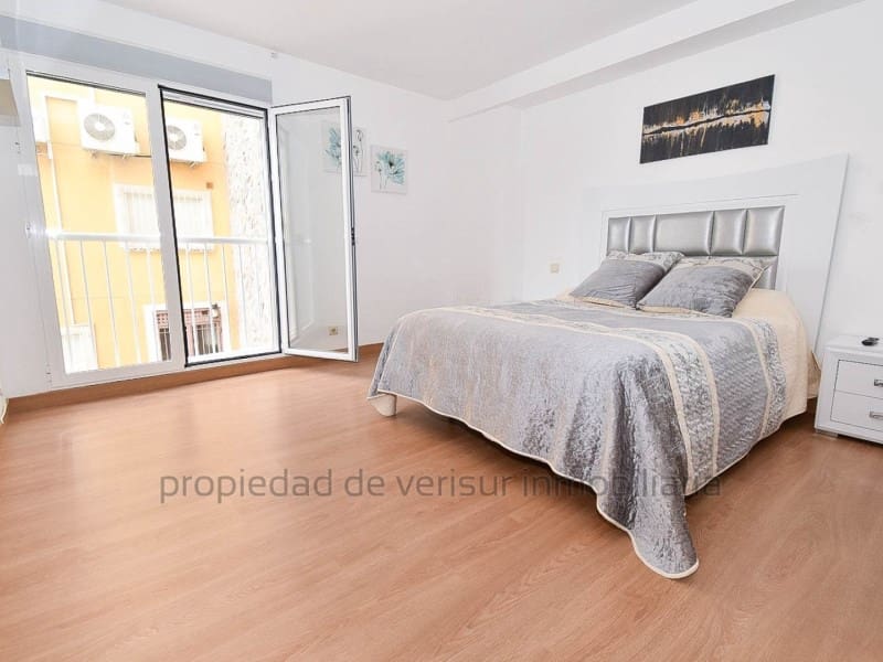 3 soverom Hus til salgs i Aguilas med garasje - € 345 000 (Ref: 9149889)