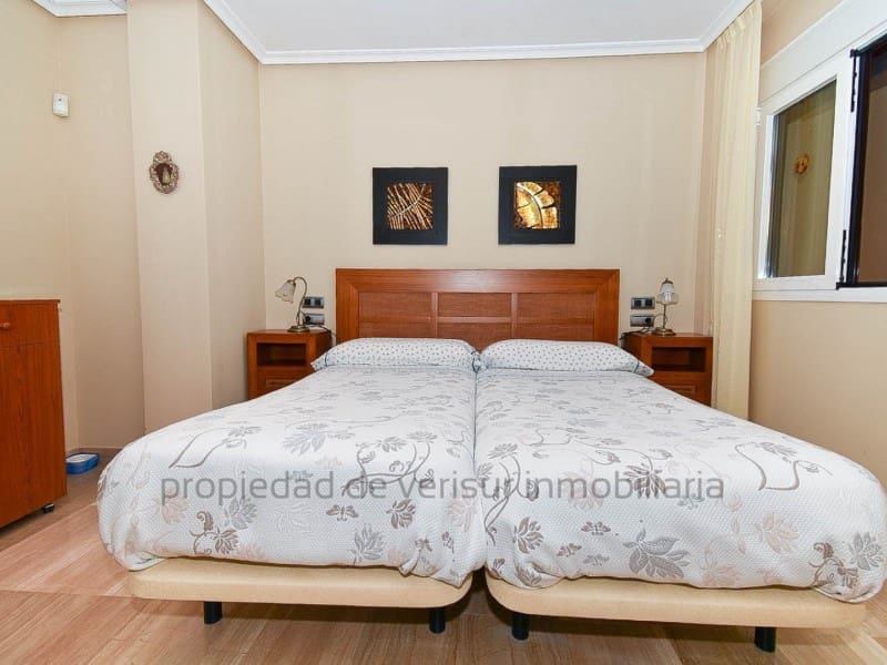 Piso de 2 habitaciones en Aguilas en venta con garaje - 259.900 € (Ref: 9149890)