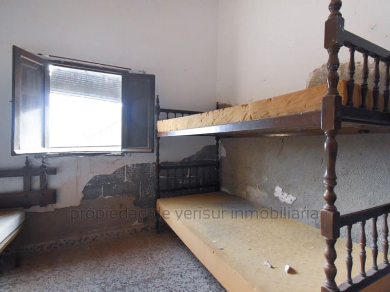 Finca/Landehus til salg i Calabardina - € 140.000 (Ref: 9149893)