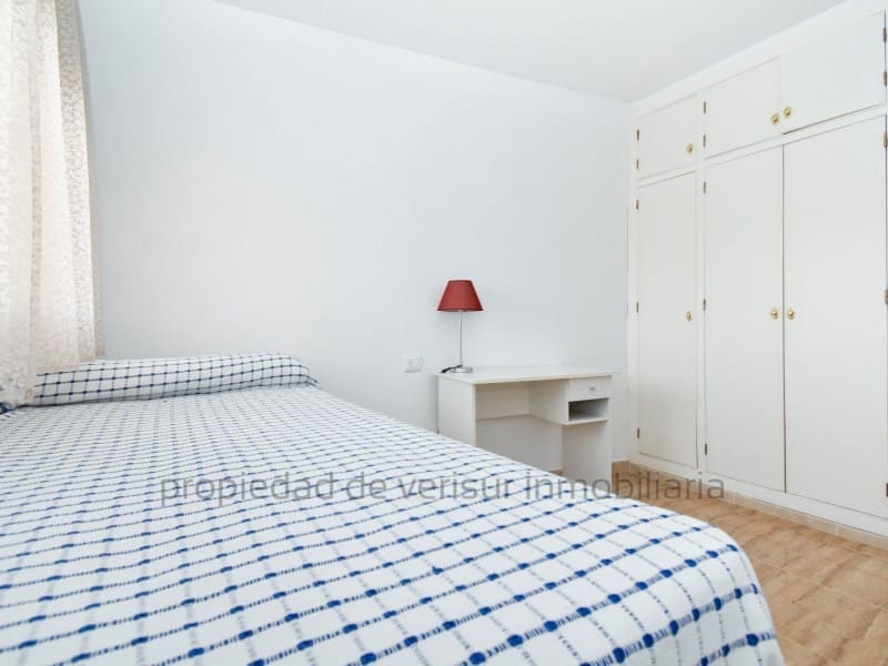 3 bedroom Flat for rent in Calarreona with garage - € 900 (Ref: 9149895)